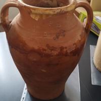 antico vaso in terracotta