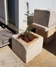 Pilozza rustica forma quadrata in Pietra Leccese