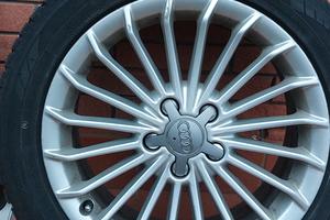 Audi A4 Avant "4 cerchi e gomme 225/50/r17