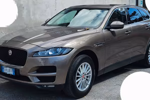 JAGUAR  F-PACE 