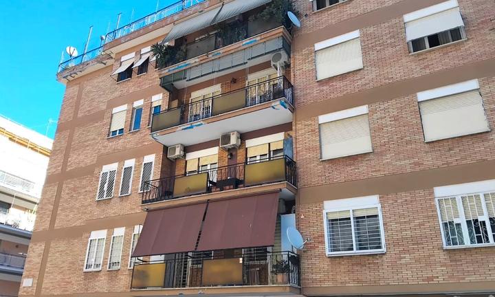 PORTUENSE - Locale commerciale