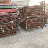 Puntelli a croce pz 300 circa