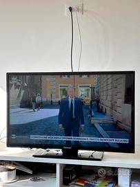 Televisore panasonic 32” HD ready