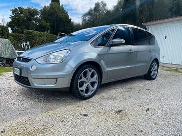 Ford s max 7 posti