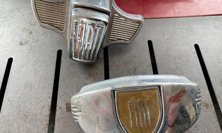 Stemmi Fiat Auto d’epoca con serratura