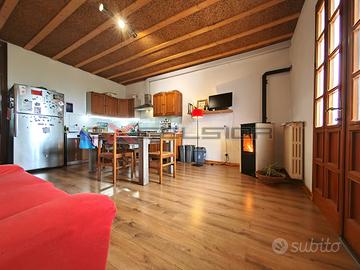 ROTTANOVA - CASA SINGOLA DIVISA IN DUE APPARTAMENT