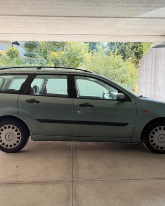 FORD FOCUS  STATION WAGON 
