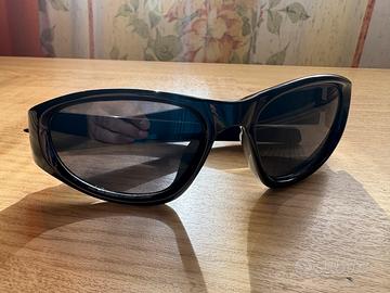 Occhiali da sole neri Y2K wrap-around unisex