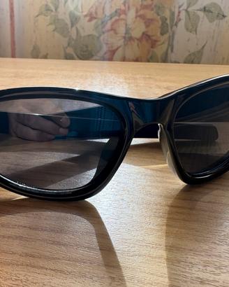 Occhiali da sole neri Y2K wrap-around unisex