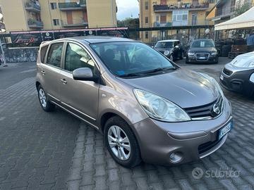 Nissan Note 1.5 dCi 90CV Tekna