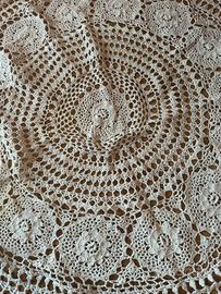 Centro tavolo uncinetto