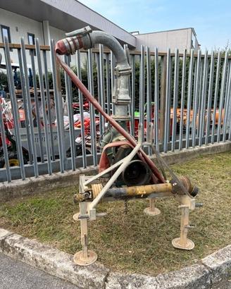 POMPA CAPRAI PER ACQUA PER TRATTORE