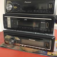 AUTORADIO con USB AUX  CD con blouthoot, compreso 