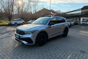 Volkswagen Tiguan 2.0 tdi R-Line 4motion 200cv dsg