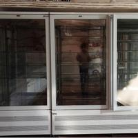 Due vetrine verticali tecna mod. evo