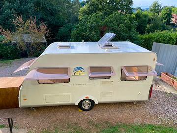 Caravan Knaus 450 fu sudwind