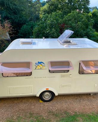 Caravan Knaus 450 fu sudwind