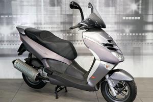 Aprilia Leonardo 300