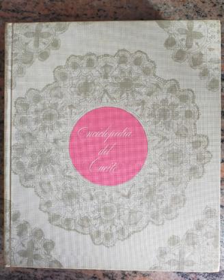 Piccola enciclopedia del cucito