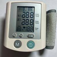 Misuratore di pressione arteriosa