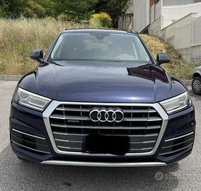 Q5 business sport