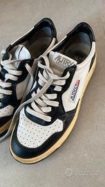 Autry Medalist shoes
