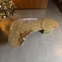 Tavolo in marmo giallo siena