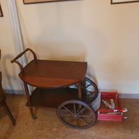 Carrello porta vivande in stile