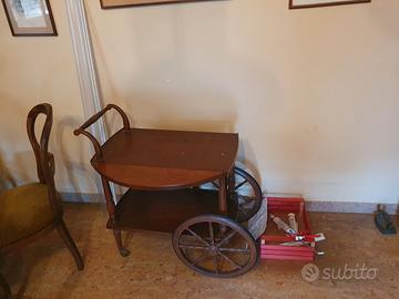 Carrello porta vivande in stile