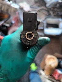 iniettori 0445110131 bmw 320  330 d e46