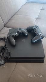 PS4 Slim 500 GB + 2 Controller DualShock 4
