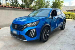 Peugeot 2008 1.2 Benzina 100CV - 2024 Incidentata