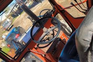 Trattore 95 CV con caricatore frontale