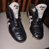 scarpe calcio asics Scudetto a 8 tacchetti 