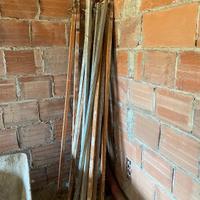 Regola a molla per pareti (stadia, calandro)