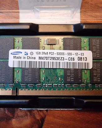 2x RAM Samsung DDR2 SO-DIMM 1GB PC2-5300S
