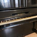 Pianoforte verticale K.F. WIRTH
