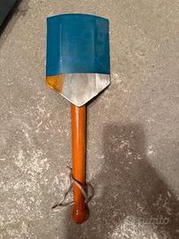 Pala tedesca pieghevole Vintage