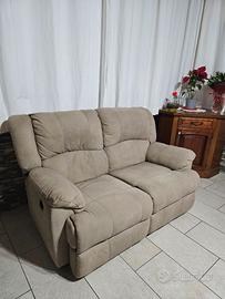 Divano 2 posti reclinabile elettricamente