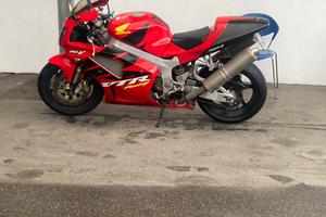 Honda vtr sp01 del 2001