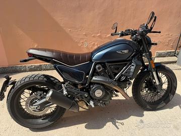 Ducati Scrambler nightshift  800-  2024- 1300km