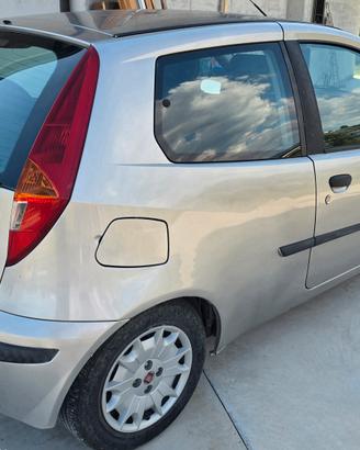 FIAT Punto 1.2i 16V ELX 188 3 PORTE