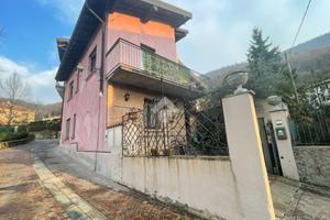 CASA INDIPENDENTE A PORTO CERESIO