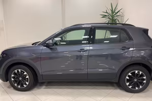 T-Cross 1.0 style