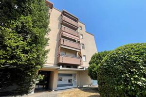 Appartamento di 85 m² con 2 locali e box auto a Vi