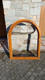 finestre ad arco