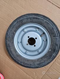 cerchio Vespa vb1t con pneumatico originale del 58