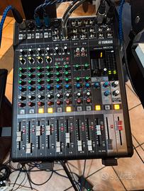 Mixer yamaha MG12XCV