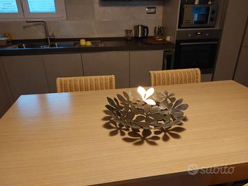 Centrotavola in acciaio