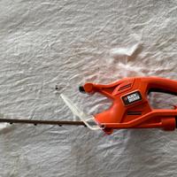 Tagliasiepi Black & Decker